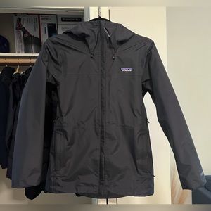 Patagonia torrentshell waterproof rain coat